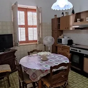 Appartamento A Casa Da Nonna Sara, Mazara del Vallo